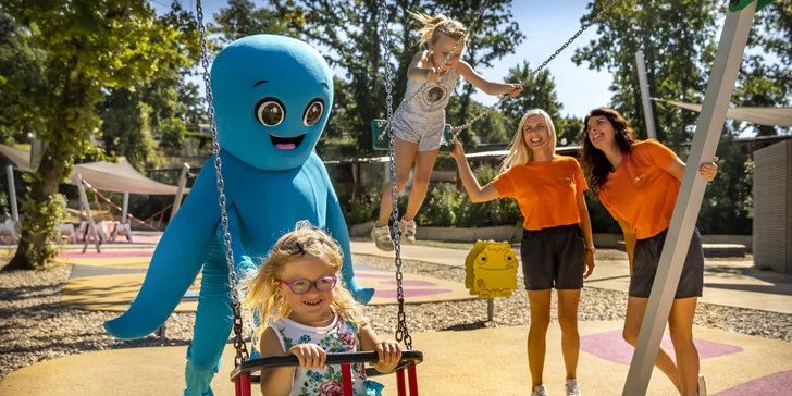 Relax na ostrově Korčula: 4* hotel se stravou, neomezeným wellness i večerním a dětským programem