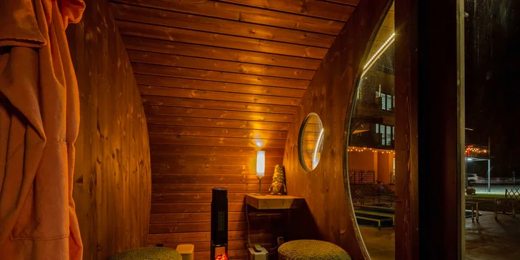 Stylové apartmány na Liptově: strava, výhled na hory i wellness v hobitích domečcích