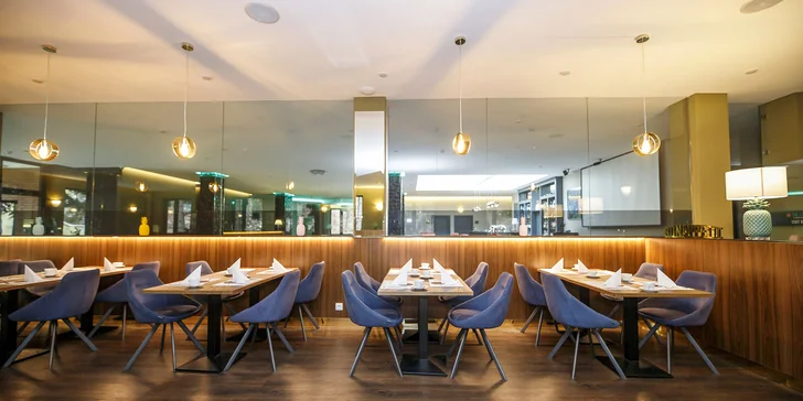 Voucher v hodnotě 500-1000 Kč na jídlo i pití do restaurace INN SIDE