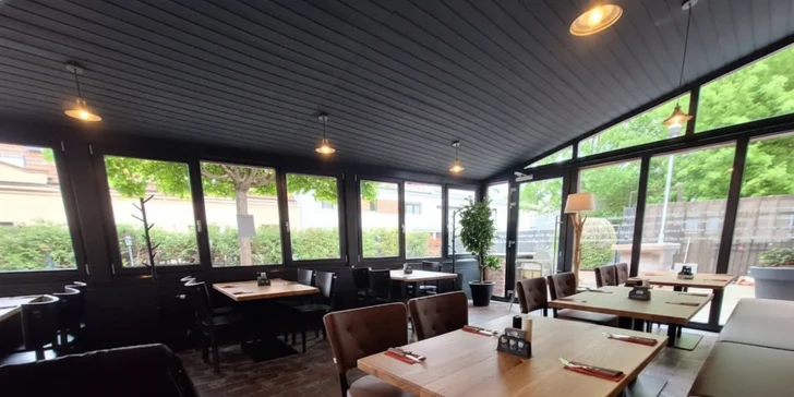 Ochutnejte Itálii: 2x pravá italská pizza o průměru 32 cm dle výběru