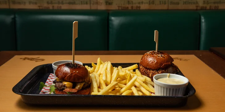 Dejte si do nosu: poctivý hovězí burger s hranolky pro jednoho či pro dva
