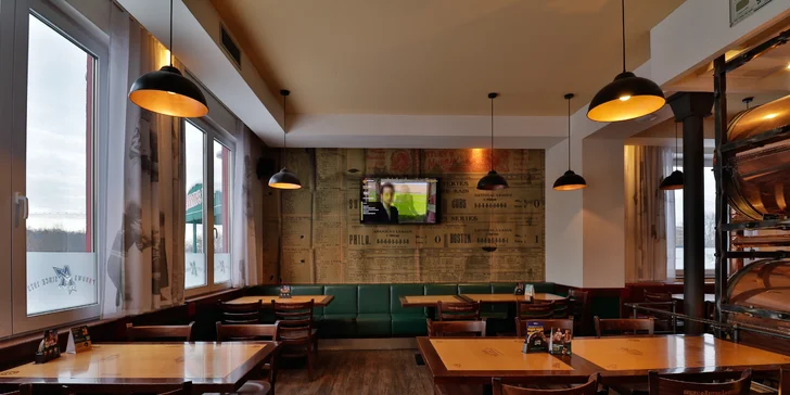 Ochutnejte Ameriku: menu pro 2 osoby s mini burgery, žebry i křídly