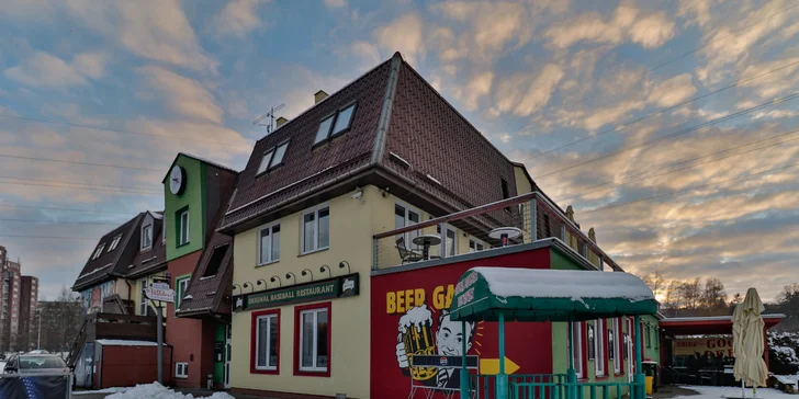 Dejte si do nosu: poctivý hovězí burger s hranolky pro jednoho či pro dva