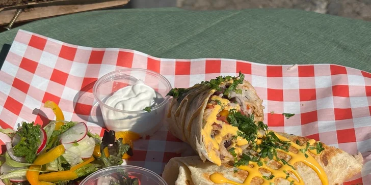 Mexický street food: tacos, quesadillas, nebo burritos a nebeský dezert churros