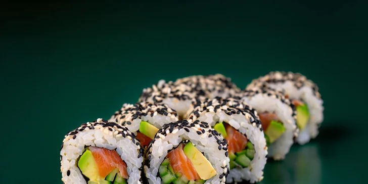 Sushi s sebou: otevřený voucher do bistra v Polabinách na 300, 500 nebo 1000 Kč