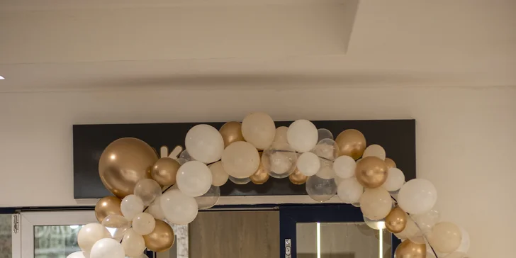 Péče o pleť: hydratační, anti-age i komplexní ošetření, karboxyterapie či mikrojehličkování, 60–105 min.