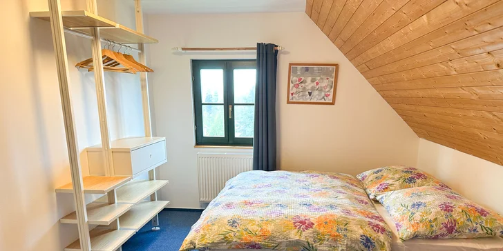 Chaty v Čisté v Krkonoších až pro 8 osob: sjezdovky, výlety a v létě bazén