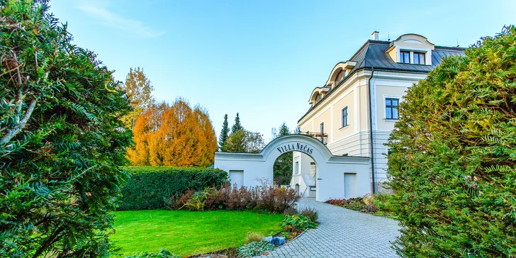 Romantika v Žilině se sektem, polopenzí a neomezeným vstupem do wellness pro dva