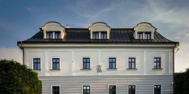 Romantika v Žilině se sektem, polopenzí a neomezeným vstupem do wellness pro dva