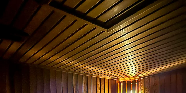 Romantika v Žilině se sektem, polopenzí a neomezeným vstupem do wellness pro dva