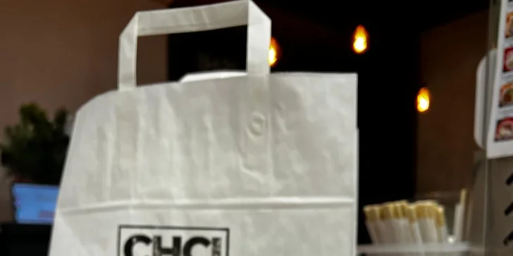 Sushi s sebou: otevřený voucher do bistra v Polabinách na 300, 500 nebo 1000 Kč
