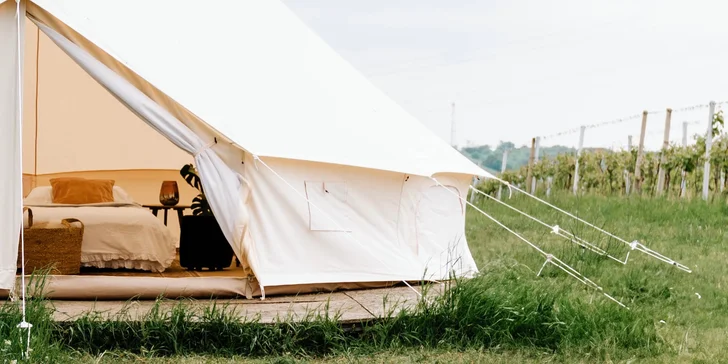 Glamping ve Velkých Pavlovicích přímo u vinice s výhledem na Pálavu