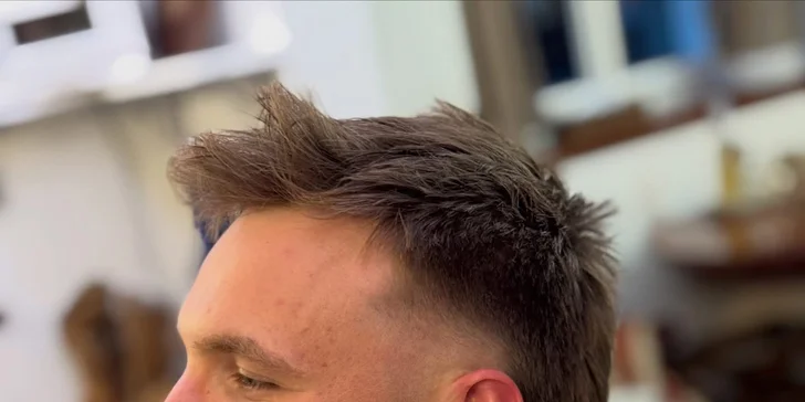 Pánské holičství: úprava vousů, holení i střih vlasů, 30 až 60 minut