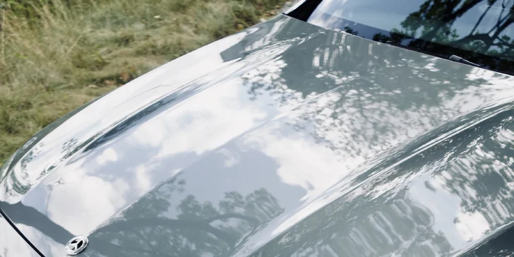 Vstříc rychlosti: pronájem vozu Mercedes Benz C63 AMG na 5–24 hodin i 3 dny