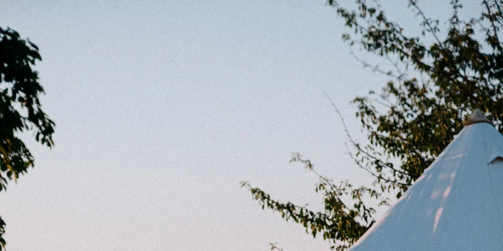 Glamping ve Velkých Pavlovicích přímo u vinice s výhledem na Pálavu