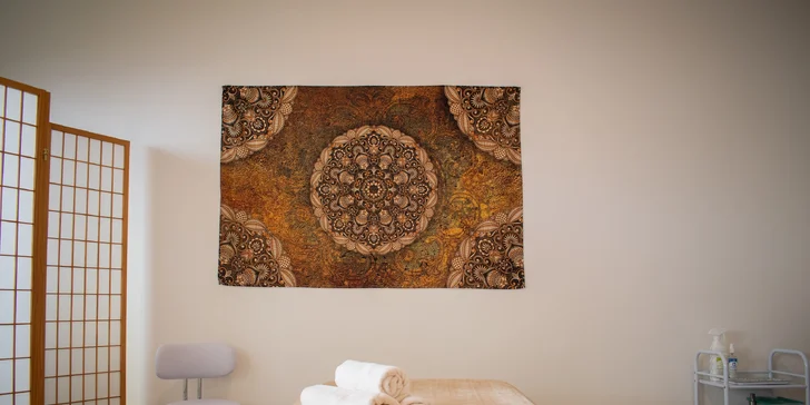 Uvolnění pro nastávající maminky: těhotenská aromaterapeutická masáž v délce 60 min.