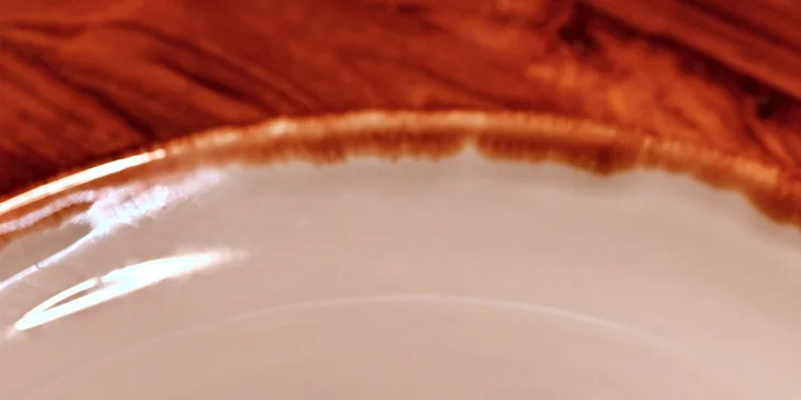 České all you can eat a pivo s folklórní hudbou: předkrmy, svíčková i kachna