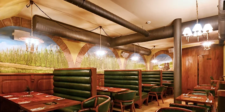 České all you can eat a pivo s folklórní hudbou: předkrmy, svíčková i kachna