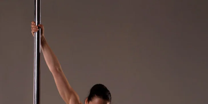 60minutová lekce POLE DANCE ve studiu Destiny