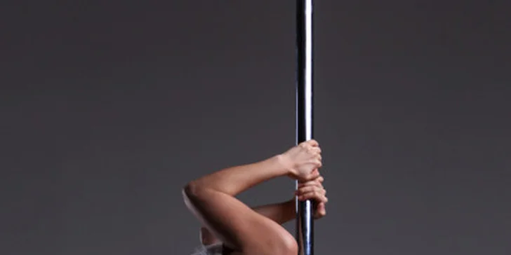 60minutová lekce POLE DANCE ve studiu Destiny