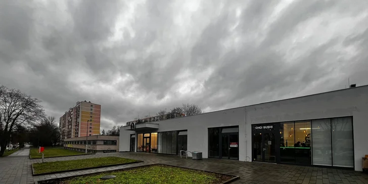 Sushi s sebou: otevřený voucher do bistra v Polabinách na 300, 500 nebo 1000 Kč