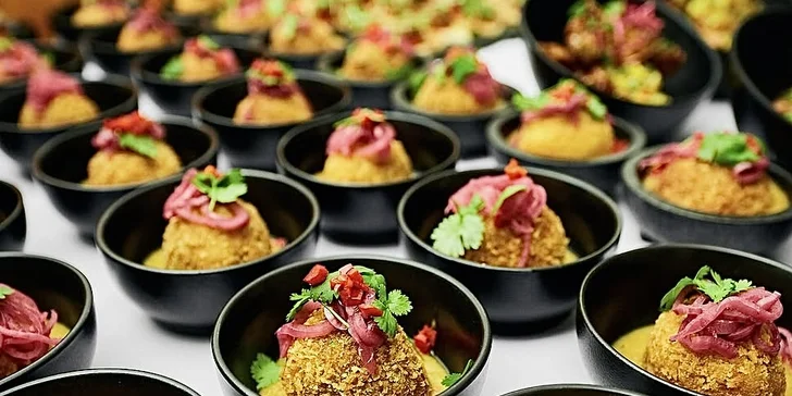 Workshop rostlinné kuchyně v kuchařské škole Presto: teorie i ochutnávky dezertů a omáček