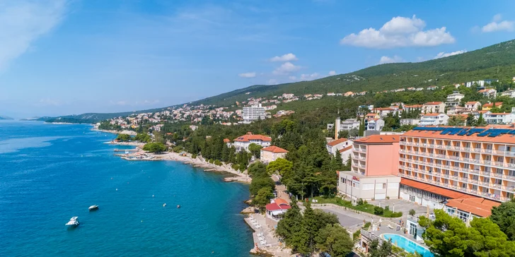 Crikvenica: pobyt ve 4* hotelu se stravou, přímo u pláže