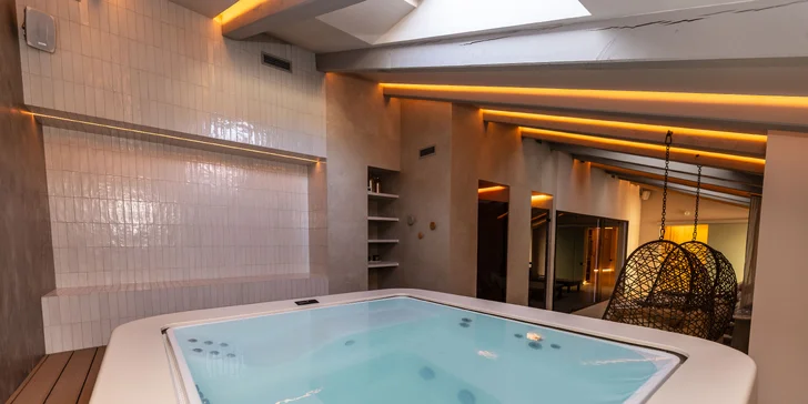 Pobyt v srdci Českého ráje: hotel se snídaní i polopenzí s degustační večeří