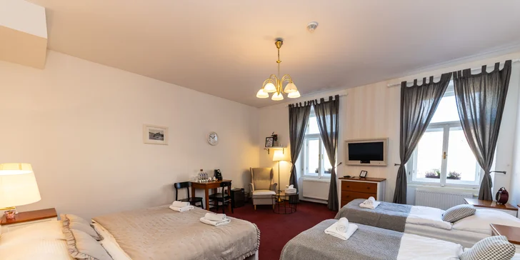 Pobyt v srdci Českého ráje: hotel se snídaní i polopenzí s degustační večeří