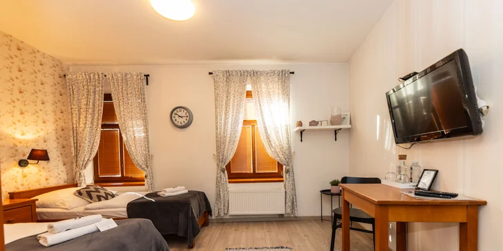 Pobyt v srdci Českého ráje: hotel se snídaní i polopenzí s degustační večeří