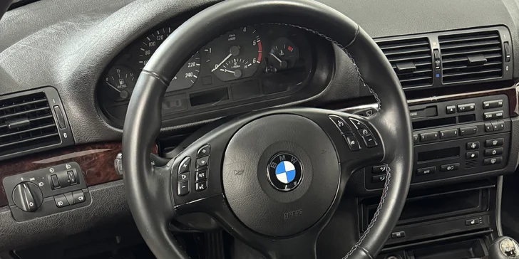 Čištění exteriéru a interiéru i vč. tepování: všechny velikosti aut