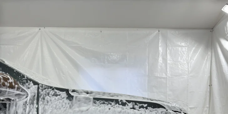 Čištění exteriéru a interiéru i vč. tepování: všechny velikosti aut