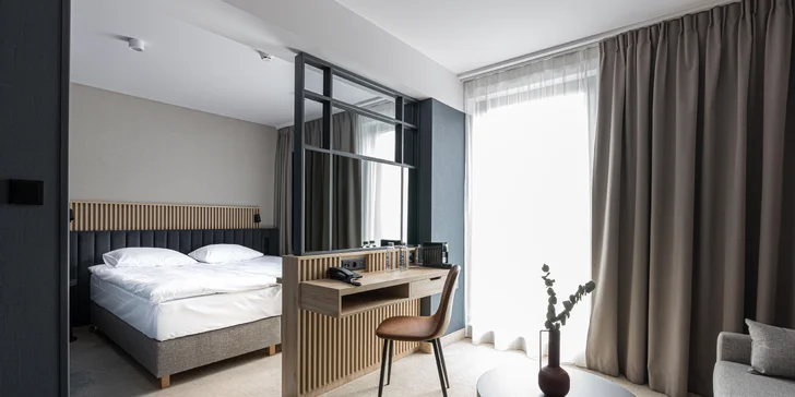 Pobyt v moderním hotelu v Sopotech: snídaně, památky a na pláž 2 km