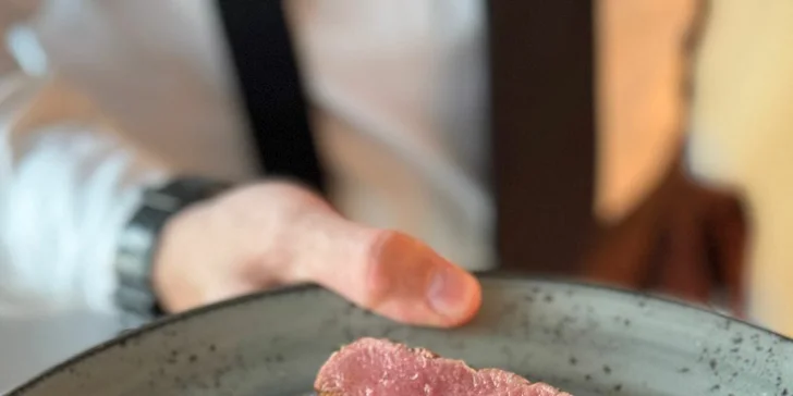 Pobyt ve Vinařství U Kapličky: jídlo, wellness, fitness, ochutnávka vín ve sklípku