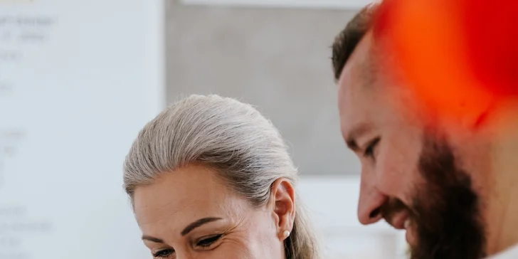 Workshop výroby hodinek TimeWood pro 1 nebo 2 osoby v Praze či Ostravě