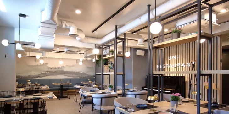 Pobyt v moderním hotelu v Sopotech: snídaně, památky a na pláž 2 km