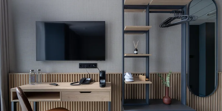 Pobyt v moderním hotelu v Sopotech: snídaně, památky a na pláž 2 km