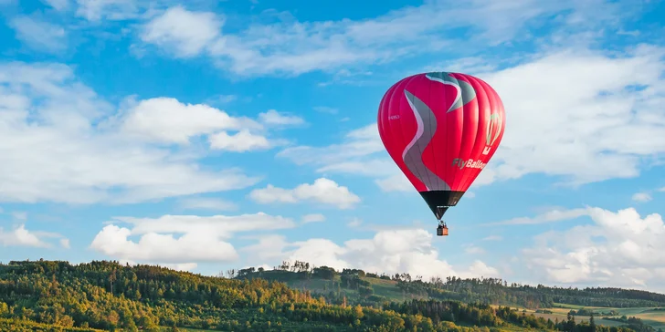 Privátní let malým horkovzdušným balonem: pro 2 až 6 osob, 2–3 hodiny