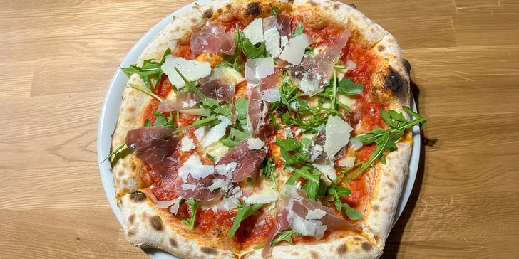 Ochutnejte Itálii: 2x pravá italská pizza o průměru 32 cm dle výběru