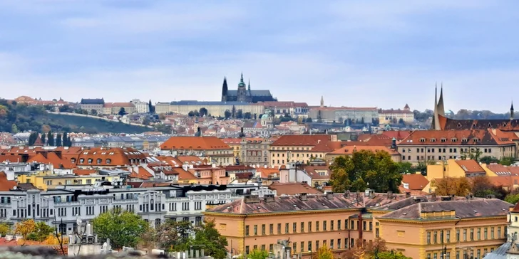 2hodinová procházka s průvodcem: Vyšehradem jinak, 27. prosince 2025 od 17 hodin