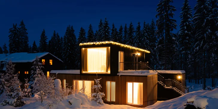 Dovolená v unikátních Björnson Tree Houses s novým venkovním wellness, 2 děti do 9,9 let zdarma