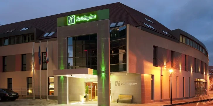 Pobyt v oblíbeném 4* hotelu Holiday Inn Trnava: designový interiér, snídaně i wellness