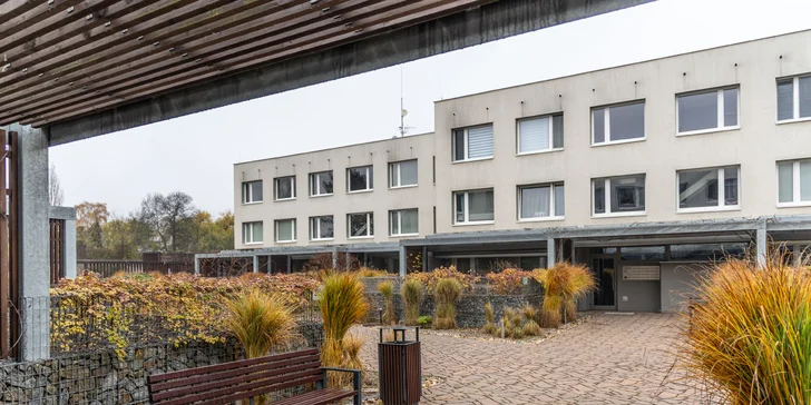 Pohoda a relax v Praze: moderní apartmány u Velké Chuchle, snídaně, wellness