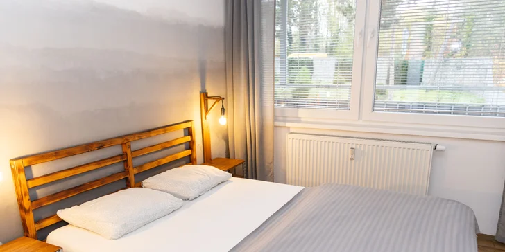 Pohoda a relax v Praze: moderní apartmány u Velké Chuchle, snídaně, wellness