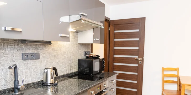 Pohoda a relax v Praze: moderní apartmány u Velké Chuchle, snídaně, wellness