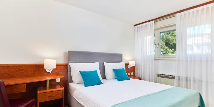 Crikvenica: pobyt ve 4* hotelu se stravou, přímo u pláže