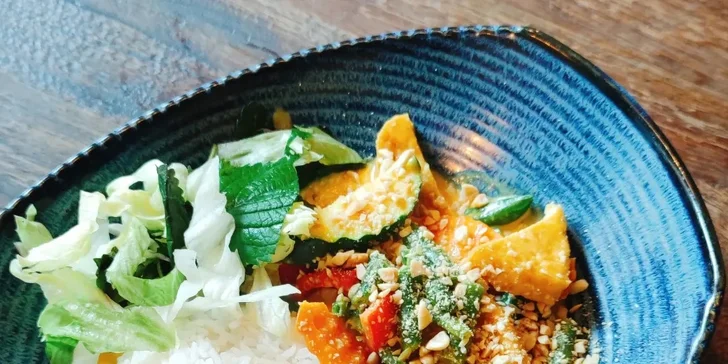 Sushi, nudle nebo kari: vouchery v hodnotě 500 až 2000 Kč do asijské restaurace