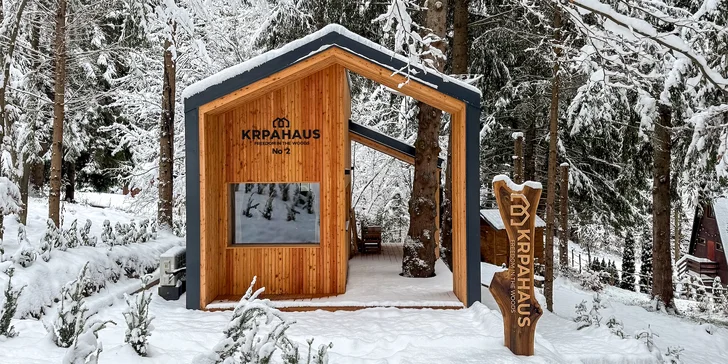 Netradiční ubytování pro dva: tiny house v Nízkých Tatrách i s koupací kádí