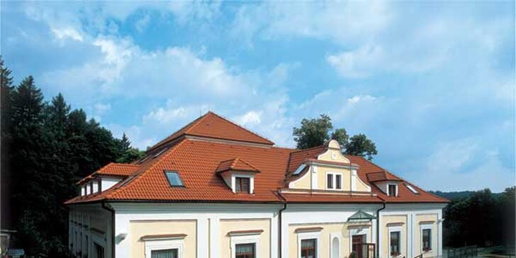 Ubytování s polopenzí v Zámeckém hotelu v Adršpachu