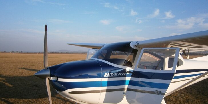 Pilotování ultralehkého sportovního letadla Legend